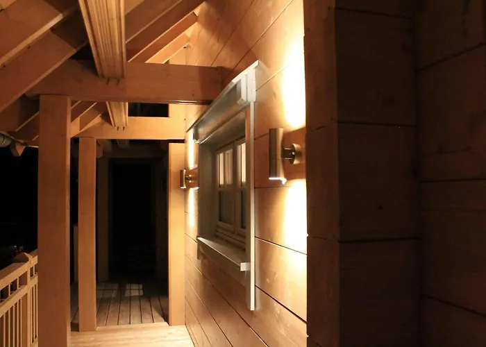 Semesterbostad Bergwaldlodge Einklang *