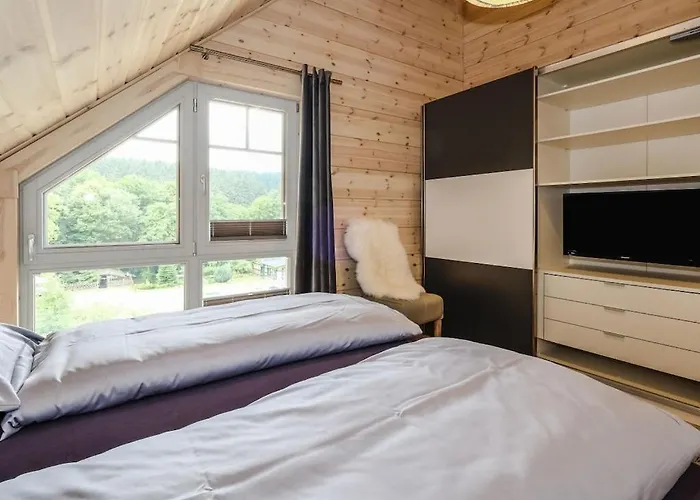 Bergwaldlodge Einklang Semesterbostad